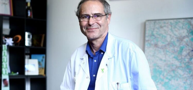 Vaxxed ‘Should Be Put in Quarantine’ – Professor, Former WHO Advisor