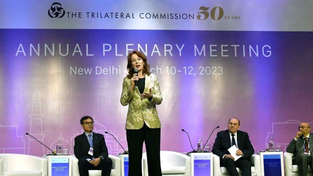 Trilateral